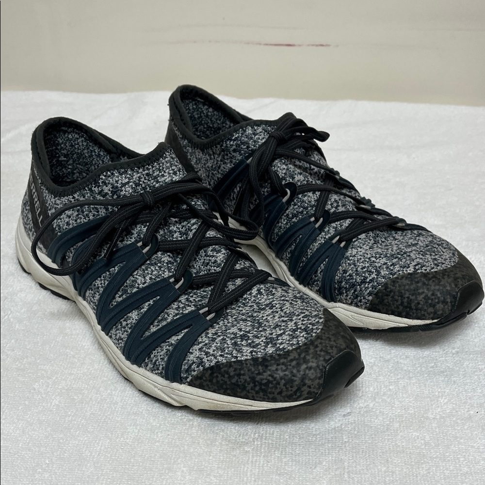 Merrell Black and Gray Women's Sneakers Riveter size 9.5